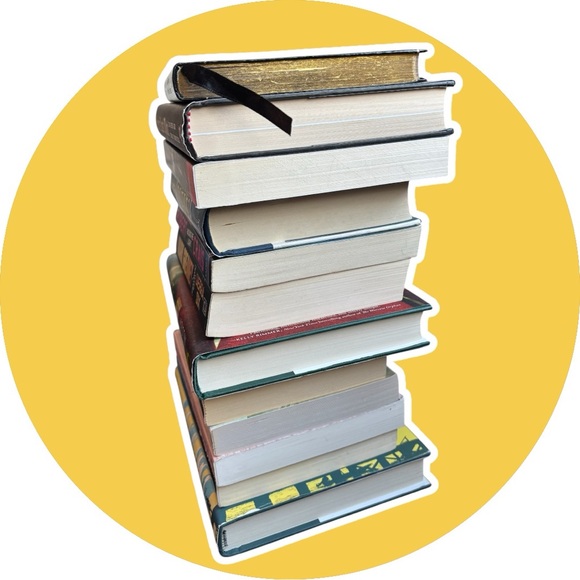 12 Book Bundle - Picture 4 of 7